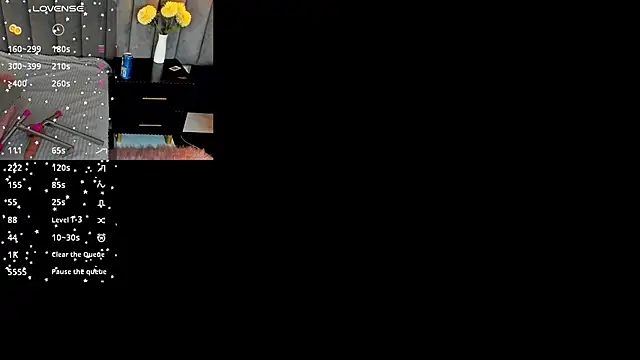 chelsea bolton  online show from December 5, 2025, 1:10 pm