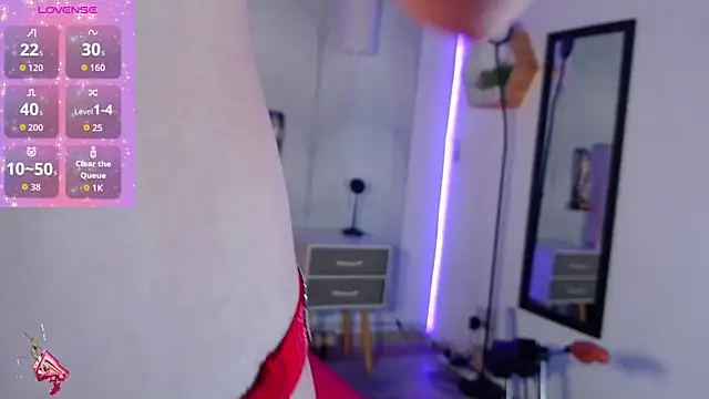 Snapshot of madison_oli chatting on December 4, 2025, 4:06 pm madison oli online show from December 4, 2025, 4:06 pm