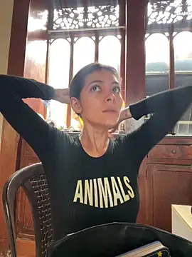 Aleska Miami online show from March 17, 2026, 1:58 pm