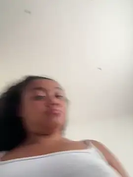 JasmineRose7 online show from April 9, 2026, 11:49 am