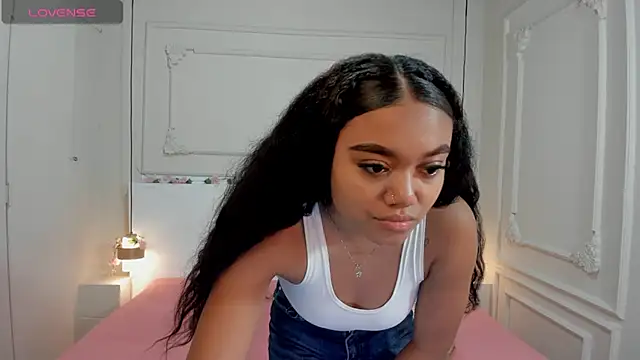Snapshot of JasmineRose7 chatting on October 20, 2025, 12:27 pm JasmineRose7 online show from October 20, 2025, 12:27 pm