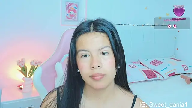 Snapshot of sweet_dania_ chatting on September 13, 2025, 9:09 am sweet dania online show from September 13, 2025, 9:09 am