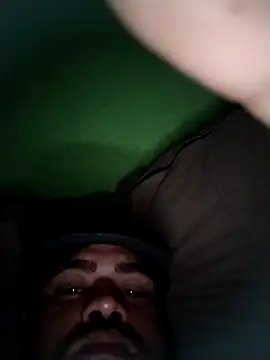 Snapshot of safado0027 chatting on October 13, 2025, 4:03 am safado0027 online show from October 13, 2025, 4:03 am