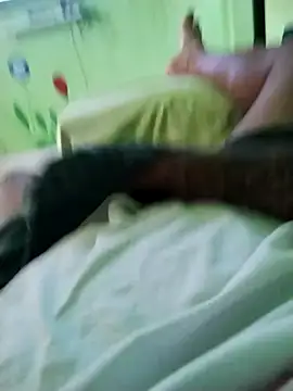 Snapshot of safado0027 chatting on October 14, 2025, 1:45 pm safado0027 online show from October 14, 2025, 1:45 pm