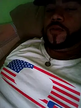 Snapshot of safado0027 chatting on October 15, 2025, 12:57 pm safado0027 online show from October 15, 2025, 12:57 pm