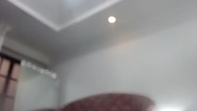 Snapshot of Kim_Lennon chatting on March 9, 2025, 12:09 pm Kim Lennon online show from March 9, 2025, 12:09 pm