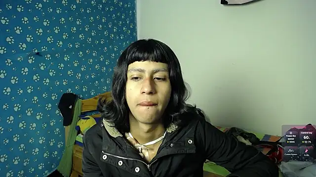 Snapshot of boysLittle chatting on January 7, 2026, 12:43 pm boysLittle online show from January 7, 2026, 12:43 pm