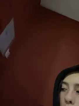 Snapshot of Carorosse chatting on February 24, 2026, 2:23 am Carorosse online show from February 24, 2026, 2:23 am