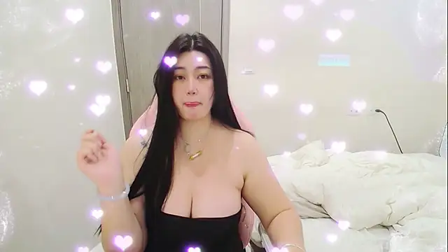 minnie9009 online show from March 14, 2026, 9:48 am