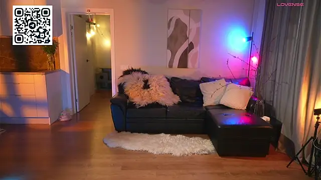 vse sukki online show from April 4, 2026, 4:41 am