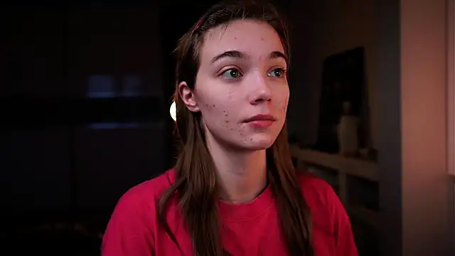 Snapshot of ileanacampbe chatting on December 17, 2025, 4:50 am ileanacampbe online show from December 17, 2025, 4:50 am