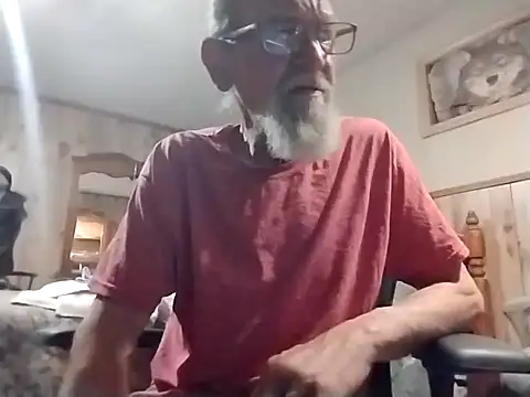 Snapshot of Aldick68 chatting on February 15, 2025, 4:14 am Aldick68 online show from February 15, 2025, 4:14 am