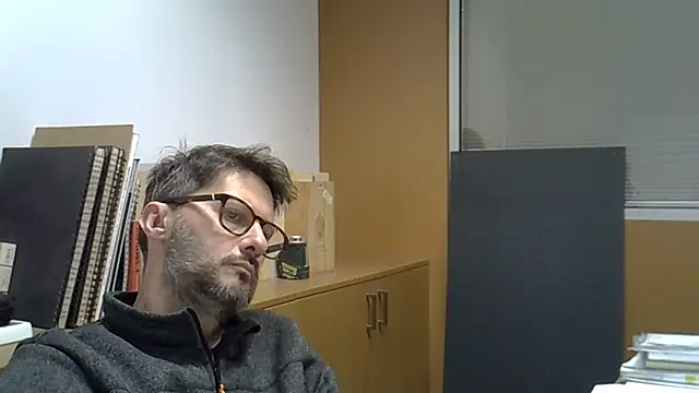 Cellino4 online show from March 14, 2025, 5:35 pm