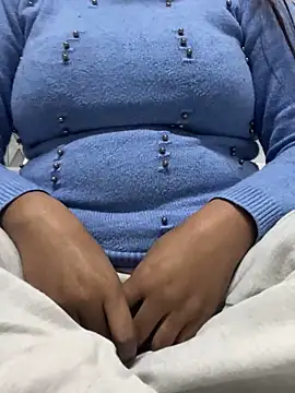 Snapshot of Naagin_NNN chatting on January 8, 2025, 5:37 pm Naagin NNN online show from January 8, 2025, 5:37 pm