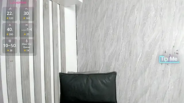 TaniaBellini online show from March 22, 2025, 7:47 am