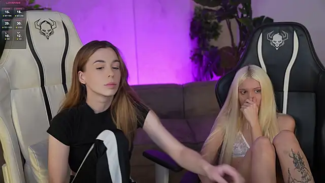 Lika Secret  online show from October 16, 2025, 2:31 am