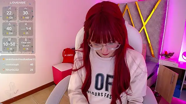 Snapshot of SussanHottye1_ chatting on March 3, 2025, 2:06 pm SussanHottye1 online show from March 3, 2025, 2:06 pm