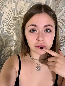 Snapshot of gi_grahams chatting on November 3, 2025, 7:17 pm gi grahams online show from November 3, 2025, 7:17 pm