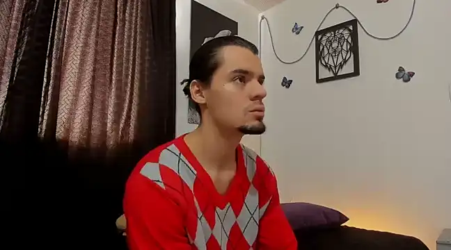 maxi styles online show from February 24, 2025, 7:41 pm