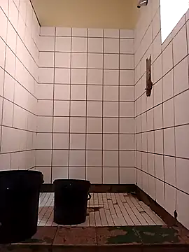 Snapshot of Dube501 chatting on November 17, 2025, 5:44 am Dube501 online show from November 17, 2025, 5:44 am