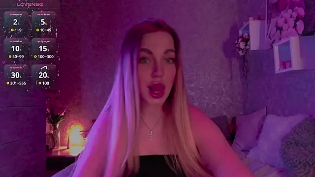 Mika Rayy online show from February 27, 2025, 7:04 pm