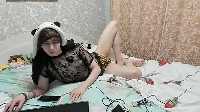 Snapshot of Timothy_Fox chatting on February 7, 2025, 9:15 pm Timothy Fox online show from February 7, 2025, 9:15 pm