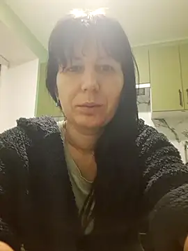 Roxolana3023 online show from January 19, 2025, 12:28 am