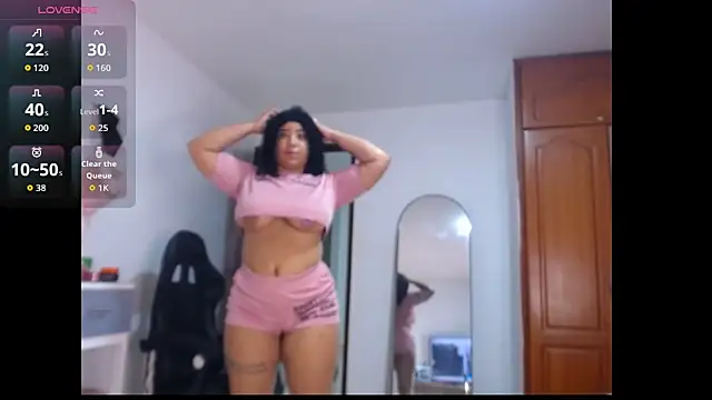 Snapshot of leslycarsson chatting on October 2, 2025, 12:25 am leslycarsson online show from October 2, 2025, 12:25 am