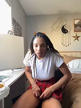 goddesskash online show from February 19, 2025, 7:16 pm