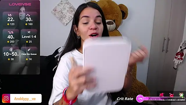 Anddyy   online show from November 10, 2025, 1:49 pm