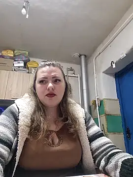 Snapshot of Jyleta chatting on December 17, 2025, 11:43 pm Jyleta online show from December 17, 2025, 11:43 pm