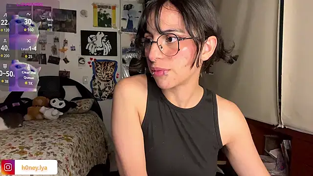 B0nnie H0ney online show from April 23, 2026, 2:29 am