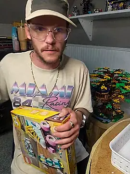 Snapshot of SoxxyNsh chatting on September 23, 2025, 8:16 pm SoxxyNsh online show from September 23, 2025, 8:16 pm