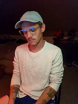 Snapshot of SoxxyNsh chatting on October 17, 2025, 3:10 am SoxxyNsh online show from October 17, 2025, 3:10 am