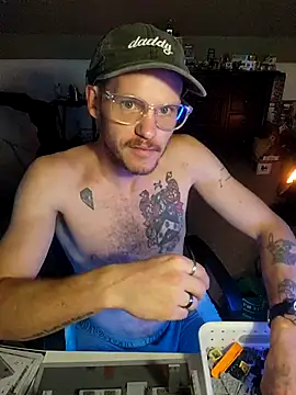 Snapshot of SoxxyNsh chatting on November 22, 2025, 4:22 am SoxxyNsh online show from November 22, 2025, 4:22 am