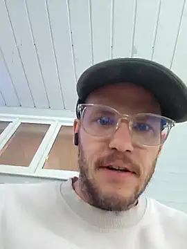 Snapshot of SoxxyNsh chatting on December 13, 2025, 8:04 pm SoxxyNsh online show from December 13, 2025, 8:04 pm