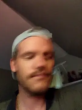 Snapshot of SoxxyNsh chatting on November 1, 2025, 8:57 pm SoxxyNsh online show from November 1, 2025, 8:57 pm