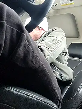 Snapshot of SoxxyNsh chatting on December 3, 2025, 7:46 pm SoxxyNsh online show from December 3, 2025, 7:46 pm