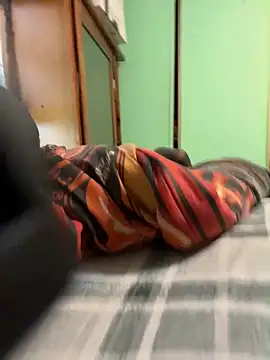 Snapshot of therealjj3333 chatting on September 25, 2025, 4:35 pm therealjj3333 online show from September 25, 2025, 4:35 pm