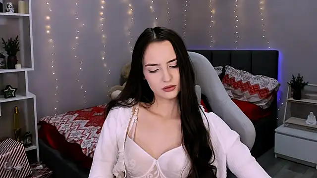 SamanthaaaWalker online show from December 18, 2025, 12:42 pm