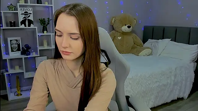 SamanthaaaWalker online show from April 23, 2026, 8:10 am