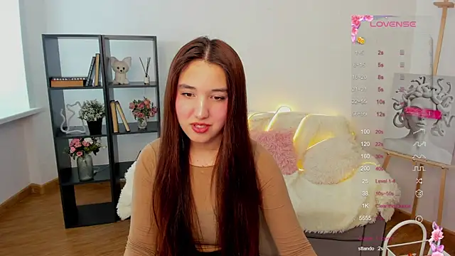 Snapshot of anna_elfi chatting on March 13, 2025, 8:37 am anna elfi online show from March 13, 2025, 8:37 am