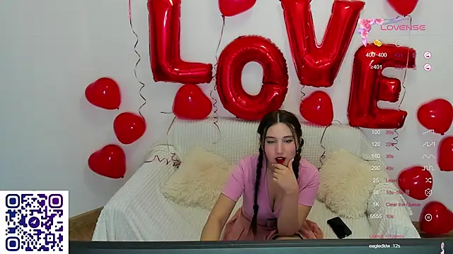 Snapshot of anna_elfi chatting on February 12, 2025, 12:55 pm anna elfi online show from February 12, 2025, 12:55 pm