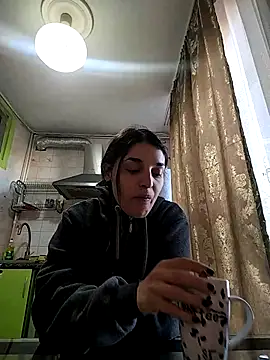 Snapshot of Rosanna_Rennie chatting on February 28, 2025, 5:59 am Rosanna Rennie online show from February 28, 2025, 5:59 am