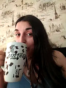 Snapshot of Rosanna_Rennie chatting on March 2, 2025, 1:09 pm Rosanna Rennie online show from March 2, 2025, 1:09 pm