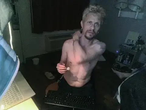 AQuickPhyx online show from February 20, 2025, 1:40 pm