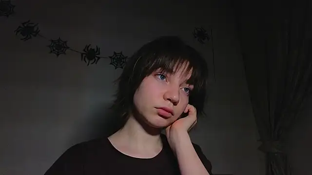 Snapshot of CassJonn chatting on November 26, 2025, 6:19 pm CassJonn online show from November 26, 2025, 6:19 pm