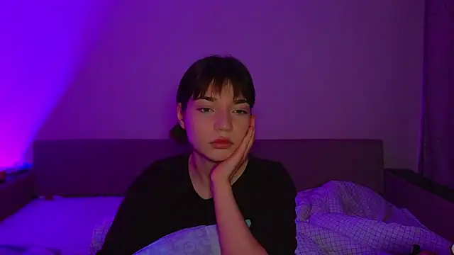 Snapshot of CassJonn chatting on October 31, 2025, 5:09 pm CassJonn online show from October 31, 2025, 5:09 pm