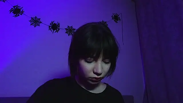 Snapshot of CassJonn chatting on November 17, 2025, 7:40 pm CassJonn online show from November 17, 2025, 7:40 pm