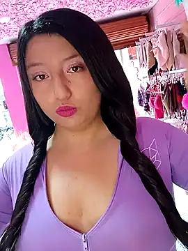 Melyy Edii online show from November 10, 2025, 3:06 pm